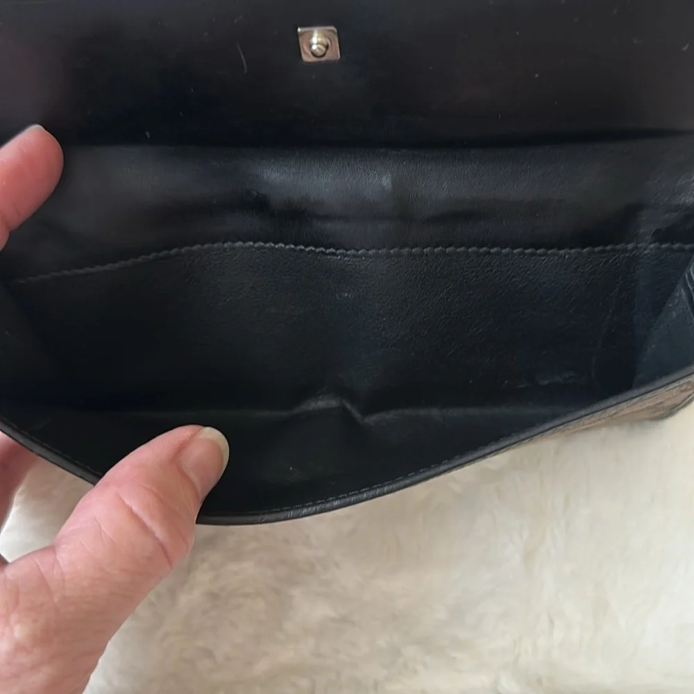 GUCCI 🖤🤎Black/Brown GG Canvas & Leather Flap wallet & Cosmetic pouch like NEW - Picture 5 of 10